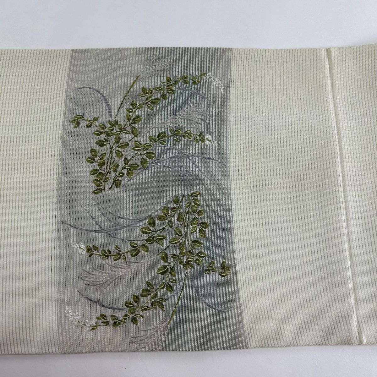 開き名古屋帯 美品 優品 夏帯 絽 萩 ススキ 箔 クリーム 正絹 【中古 