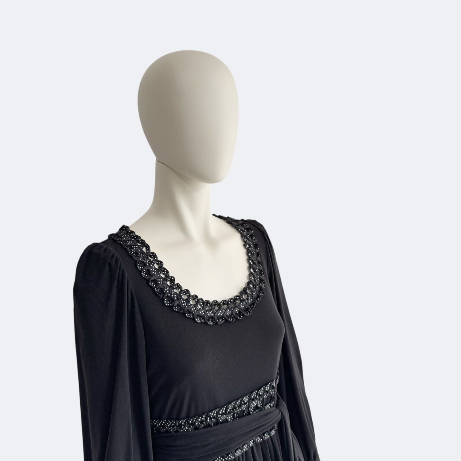 ワンピース ブラック