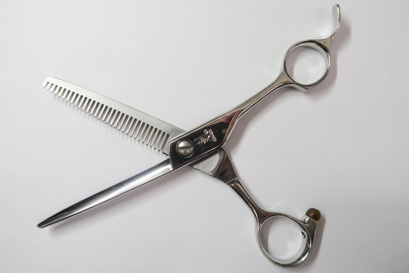 Dランク【光シザー HIKARI ヒカリ】 723 セニング 美容師・理容師 6.0