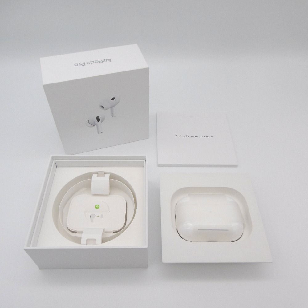 Apple AirPods Pro 第2世代 MagSafe充電ケース(USB-C)付き MTJV3J/A ...