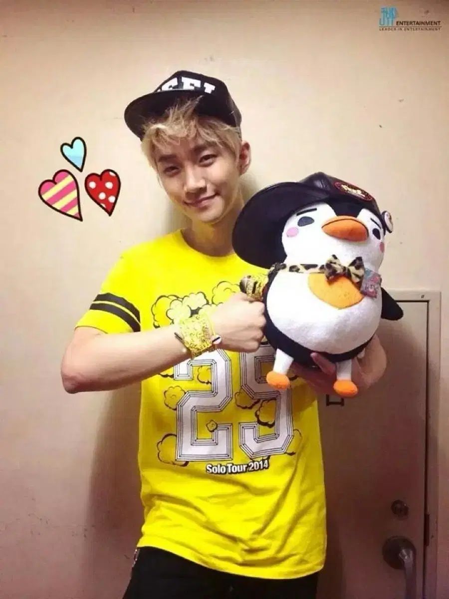 イ ジュノ LEE JUNHO 2PM FEEL ツアー 半袖 Tシャツ M フィル