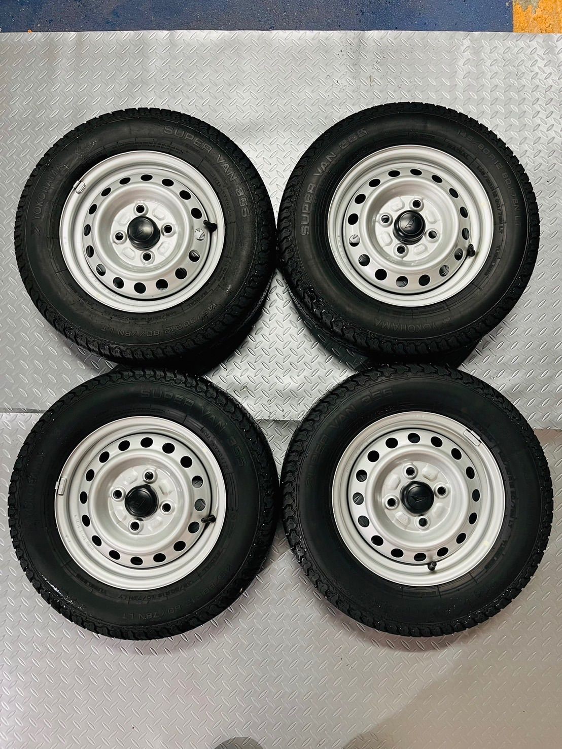 新品外し】ダイハツ ハイゼット ハイゼットトラック S500P 145/80R12 