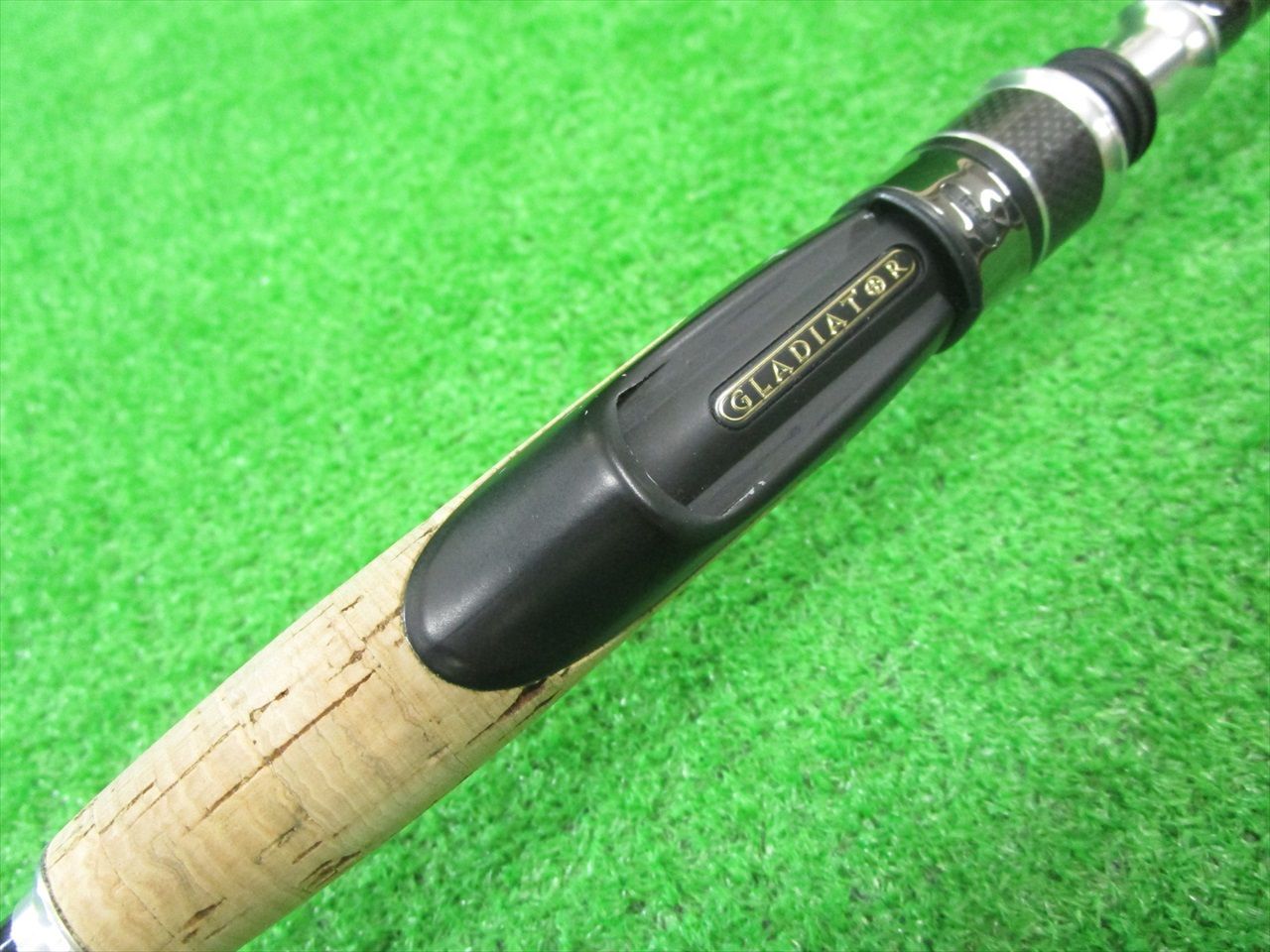 最新 ECH滝 レイドジャパン グラディエーター G-71MLS ナビゲーター