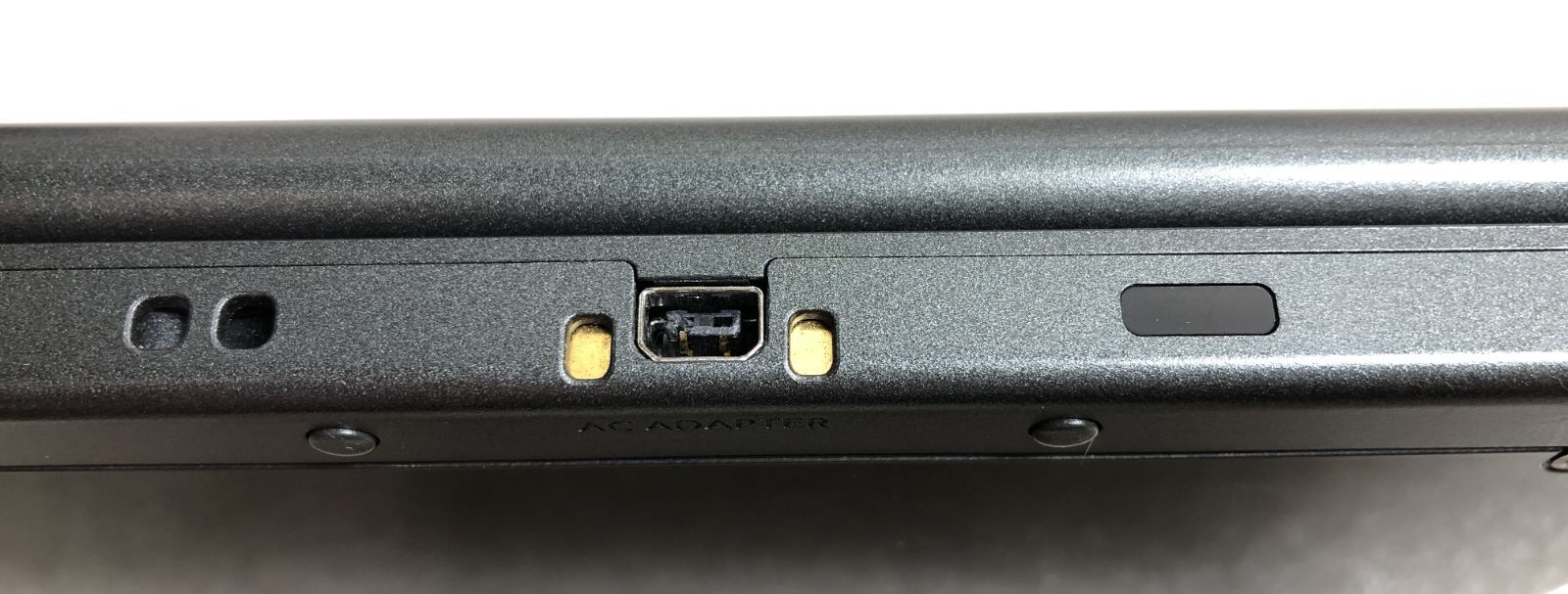 メタリックブラック