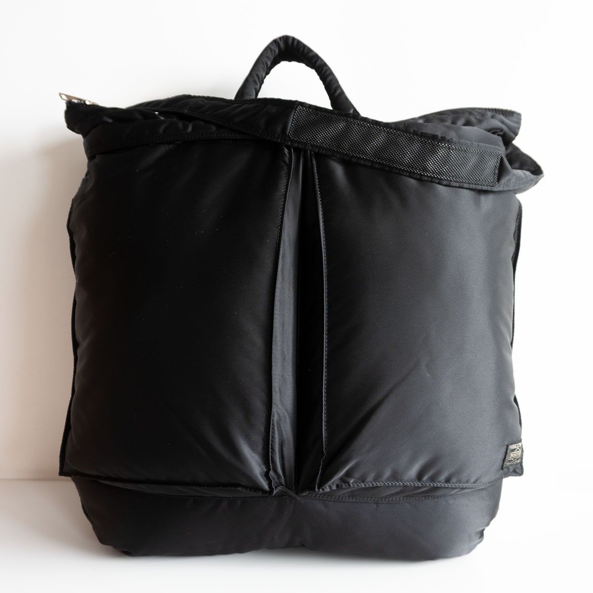 人気 PORTER タンカー 2way ヘルメットバッグ ポーター ショルダーバッグ ナイロン ブラック TANKER BAG 25090912