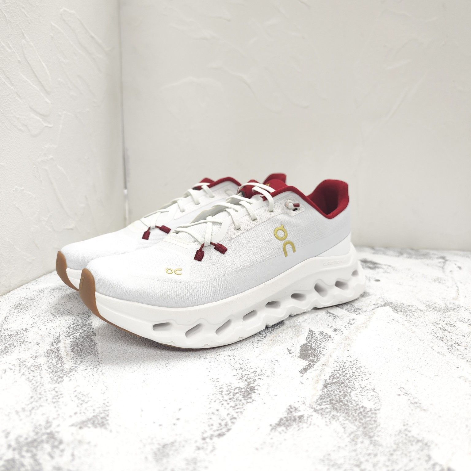 限定 On ​Cloudtilt ホワイト スニーカー ON Cloudtilt ストレッチリサイクルニット スニーカー | NET-A