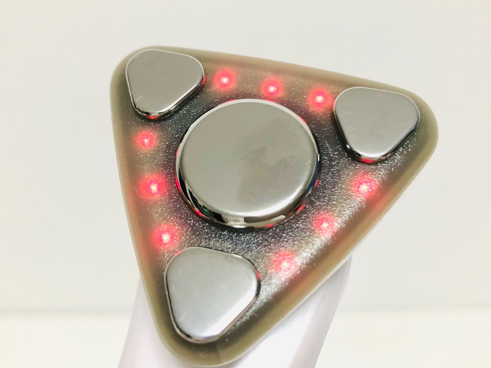 シーズラボ　プロシェイプ　エステプロC II 美顔器　美容器 シーズラボ Esthe Pro C II 美顔器 エステプロ CII - メルカリ