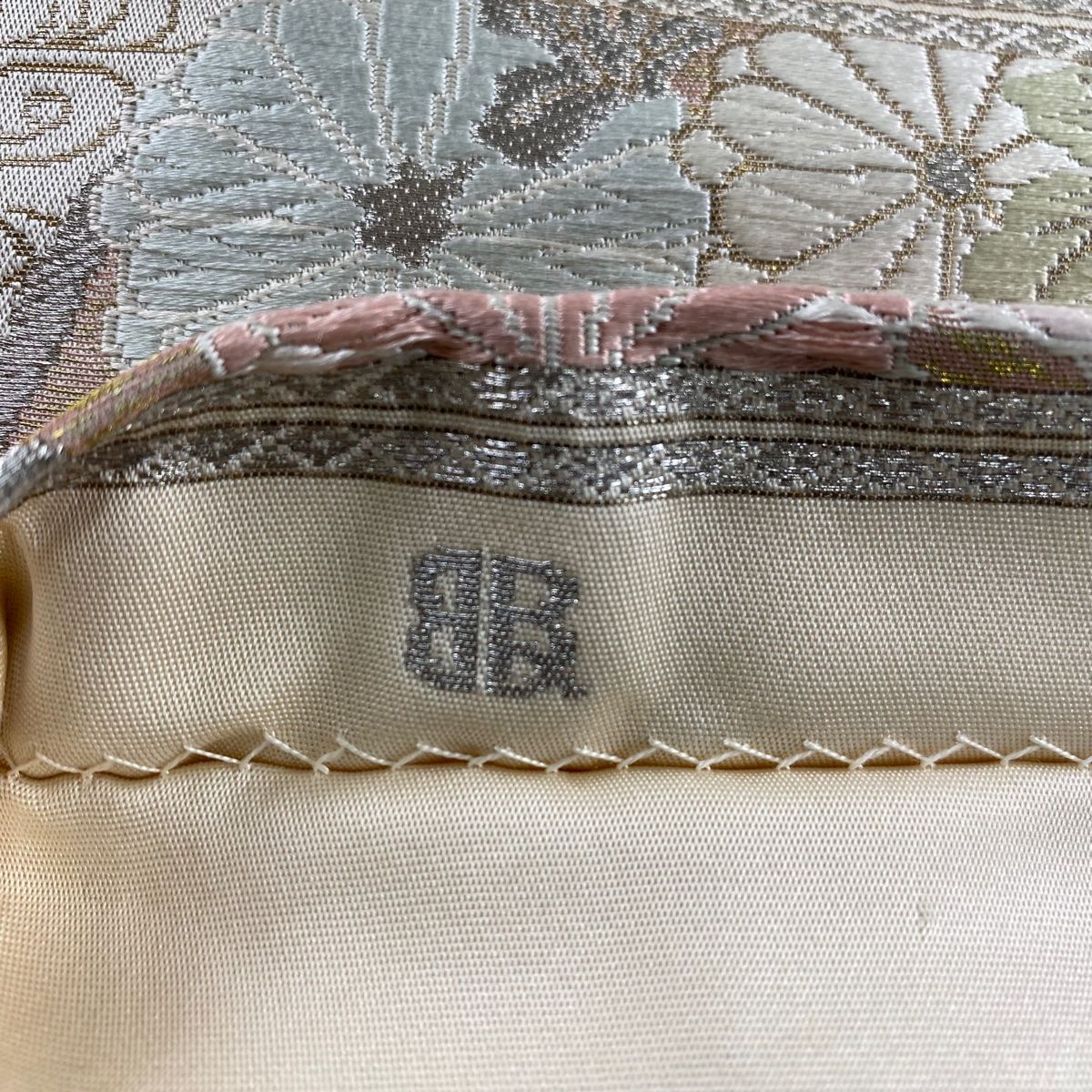 袋帯 秀品 服部織物 落款 花丸文 梅 箔 銀糸 灰色 六通 正絹