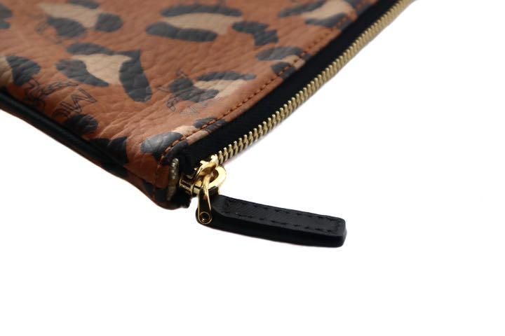 美品 MCM エムシーエム ロゴ柄 レオパード ヒョウ柄 クラッチバッグ 