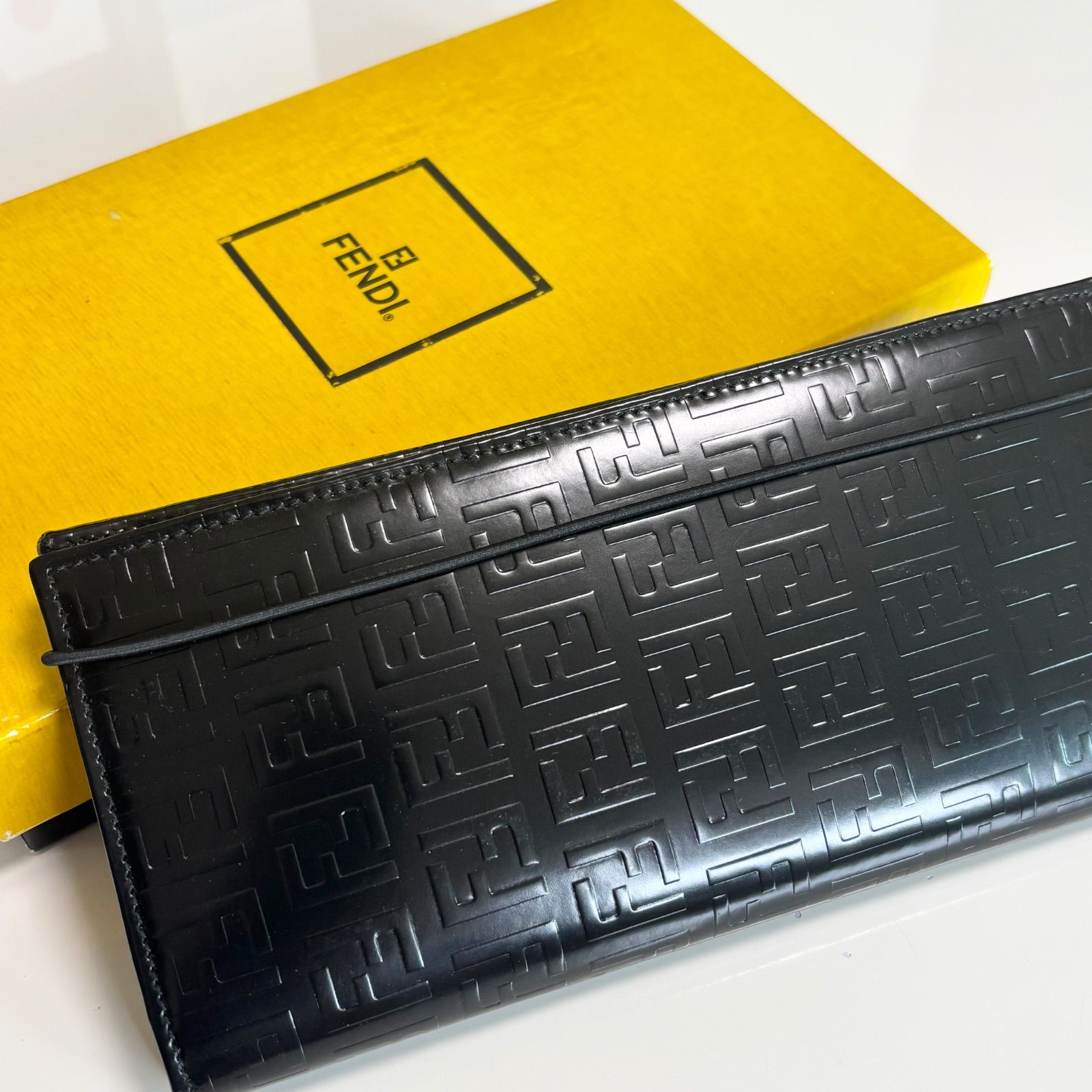 送料無料】FENDI/フェンディ/長財布/二つ折り財布/ウォレット/サイフ 