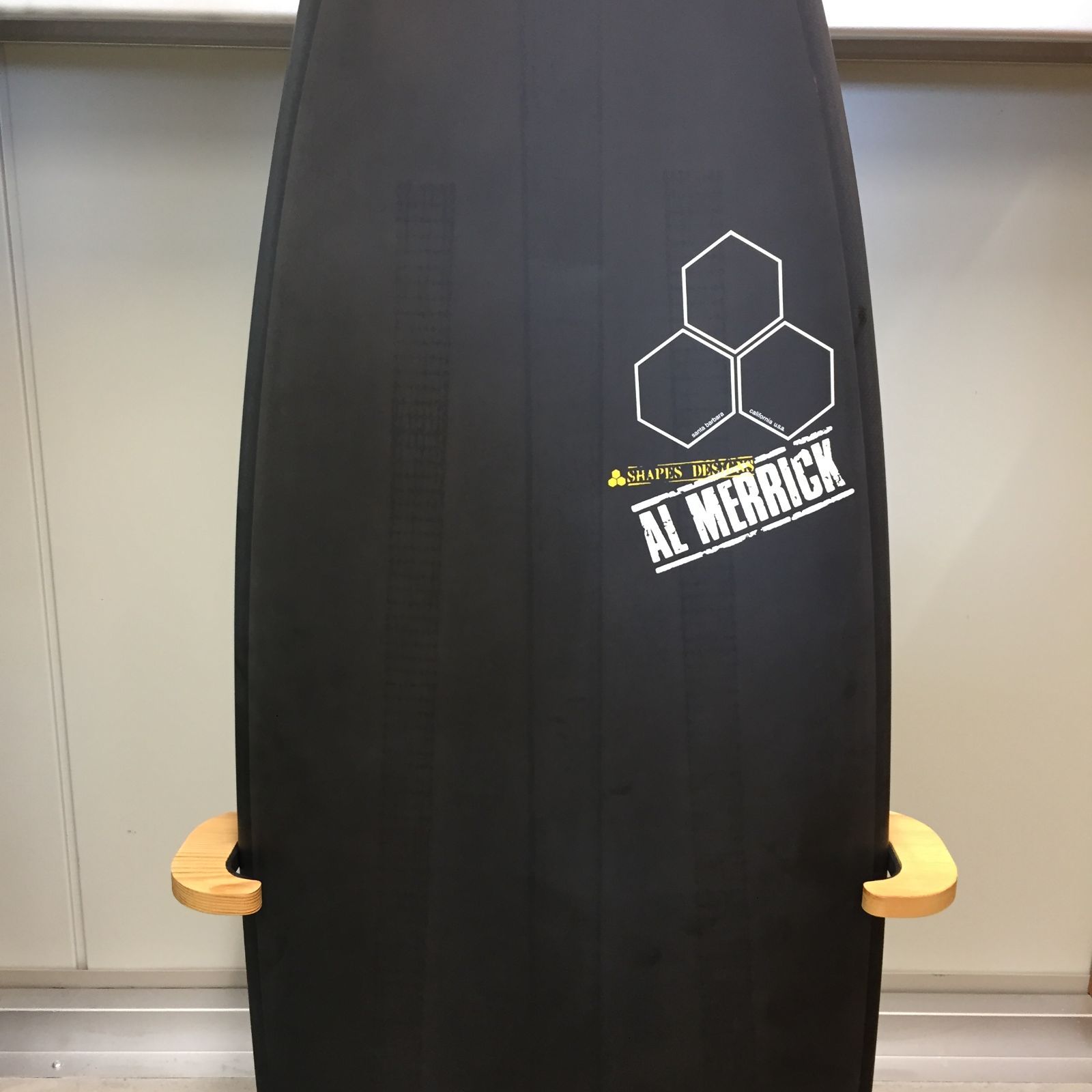 チャンネルアイランド ハッピー エブリデイ/ サンダーボルト EPS 5'8 美品 ハッピーエブリデイ 5'8 フィン付き ムラスポ公式】Thunderbolt