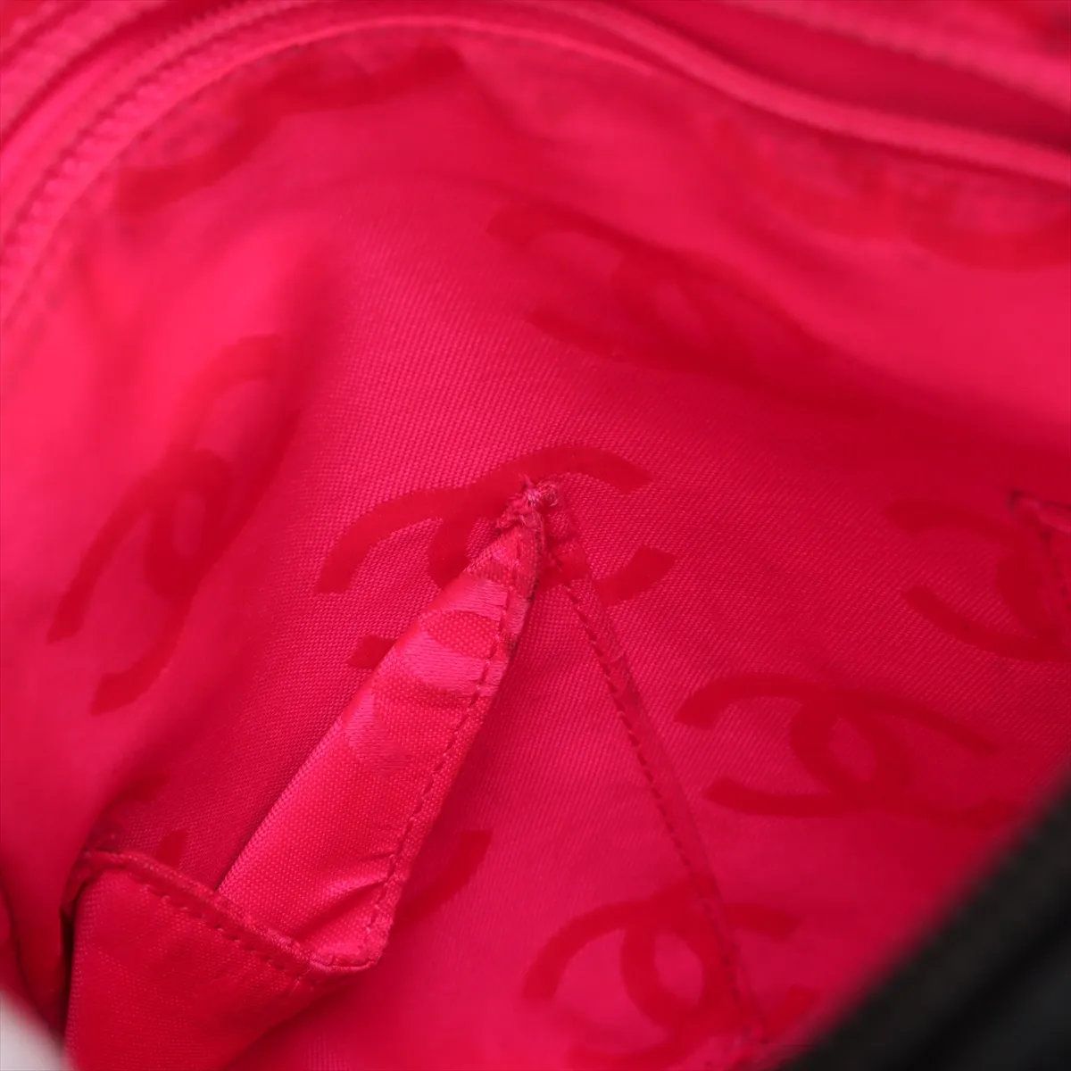 シャネル シリアルシール付