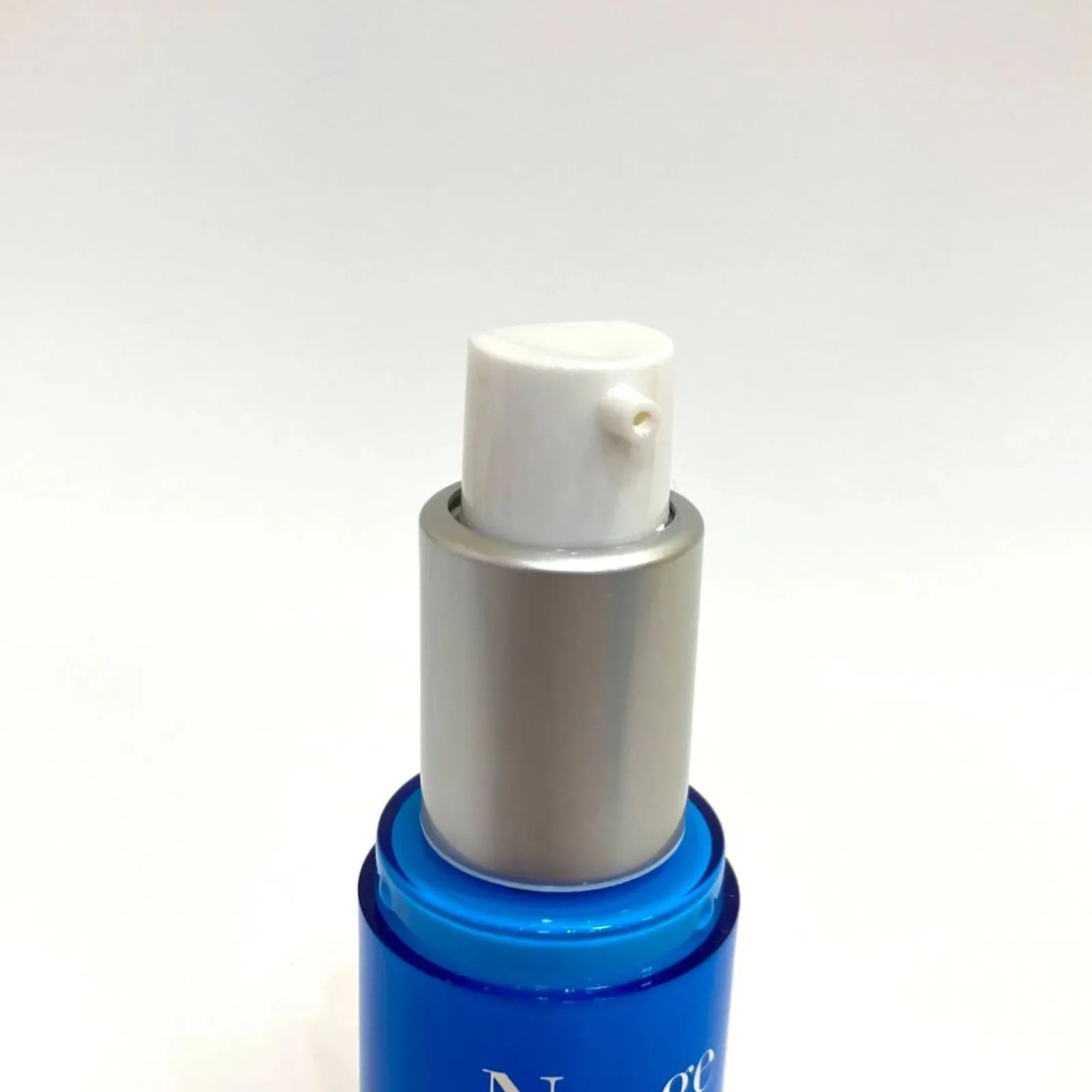 Noage》ノアージュ ブランキア ホワイトリキッド 薬用美白美容液 32g 