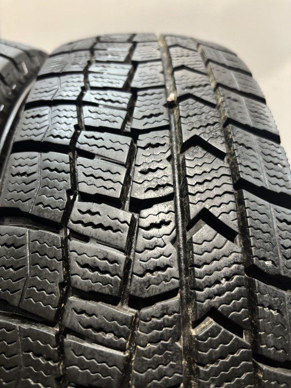 DUNLOP WINTER MAXX WM02 165/65R14 14インチ スタッドレス 4本 24年製 バリ溝 デリカD:2 ソリオ タンク トール ルーミー等　(MTQ460)クレジットカード QRコード決済可能 DUNLOP WINTER MAXX WM02 165/65R14 14インチ スタッドレス 4本 24年製