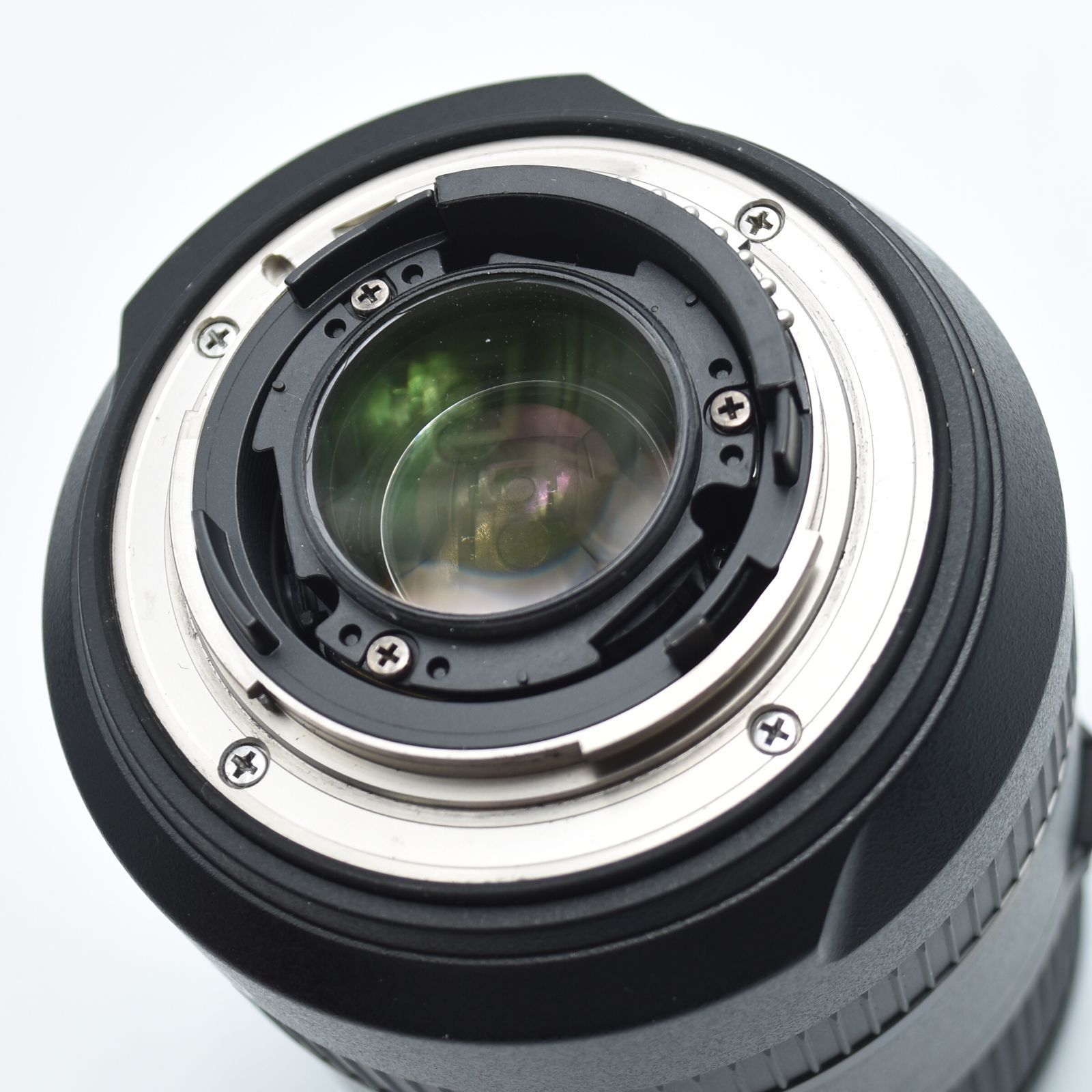 28-300mm F3.5-6.3