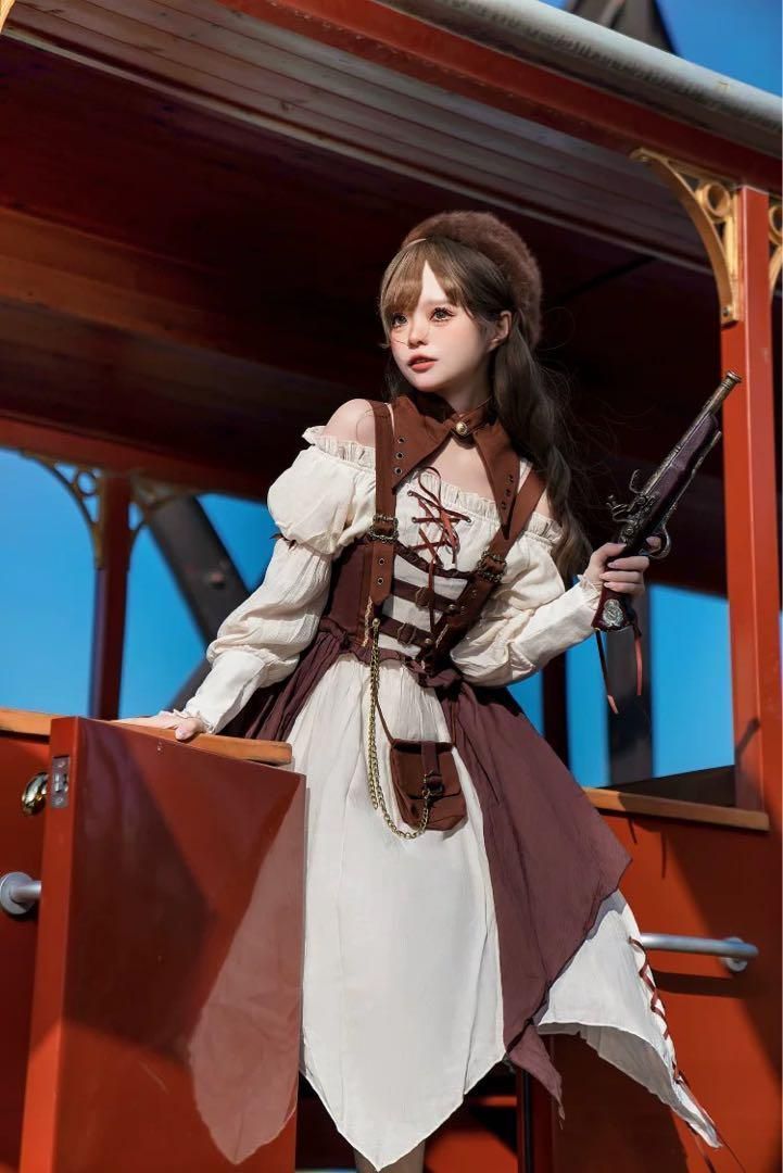 パイレーツ風ロリータセットアップ★お出かけやハロウィンパーティーにも♪ パイレーツ風ロリータセットアップ☆お出かけやハロウィン