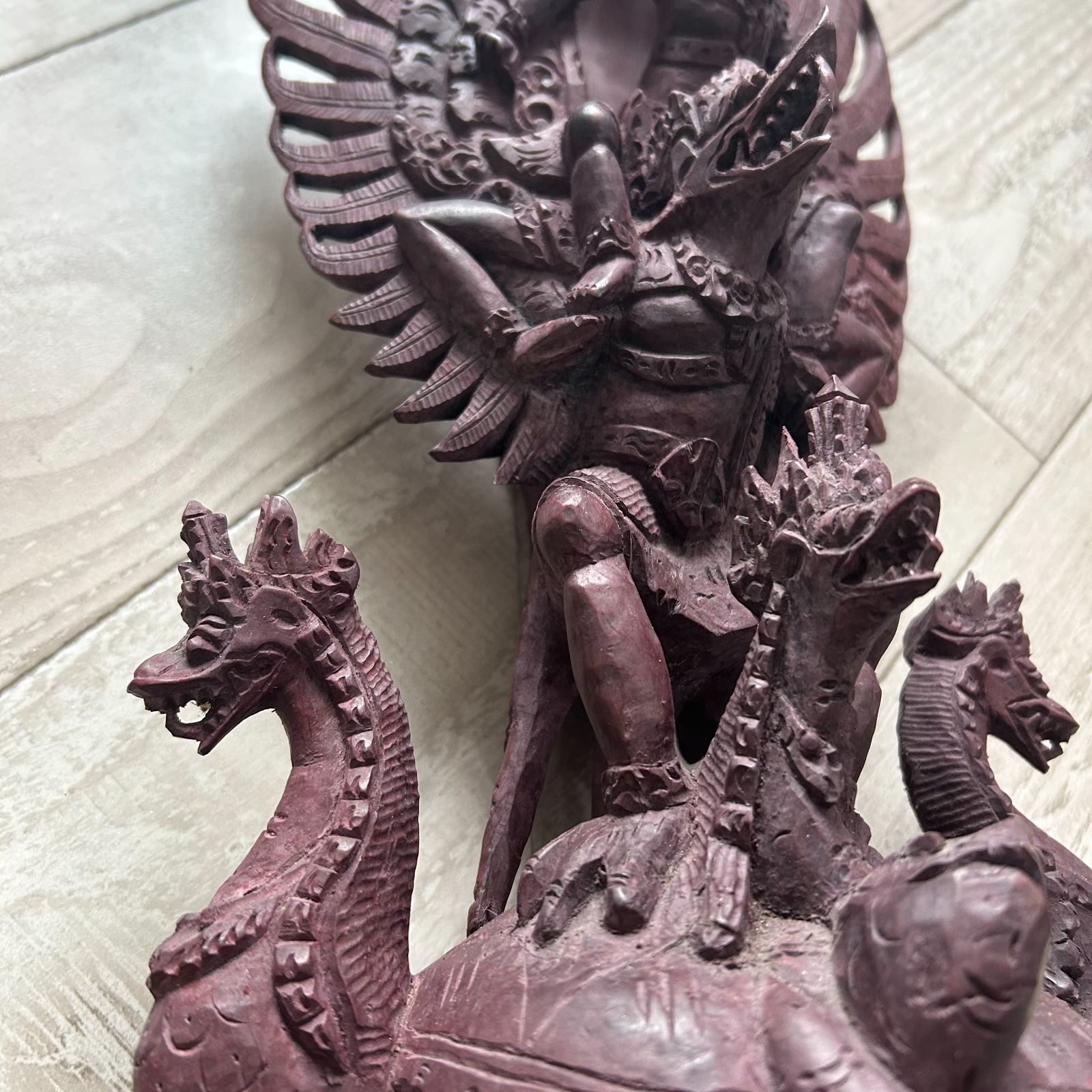 ガルーダに乗ったヴィシュヌ神の木彫り　高さ40cm ガルーダに乗ったヴィシュヌ神の木彫り 高さ40cm - メルカリ