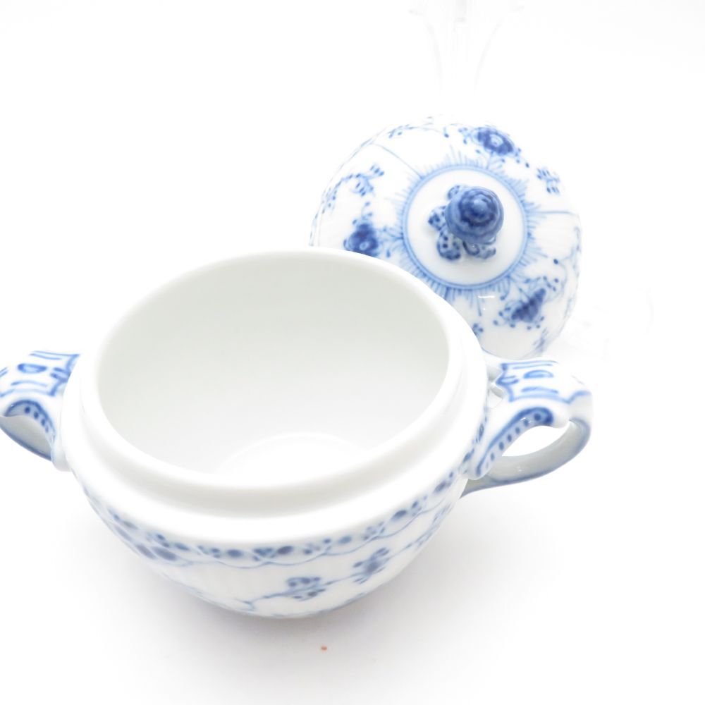 美品 ROYAL COPENHAGEN ロイヤルコペンハーゲン ブルーフルーテッド