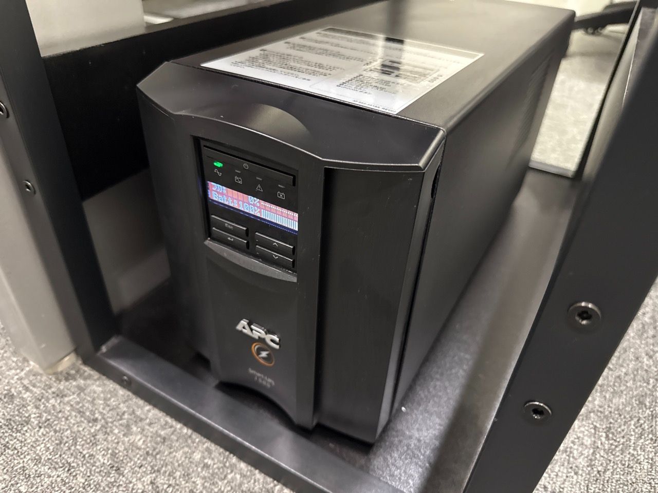 無停電電源装置 Smart-UPS 1500VA|980W SMT1500J