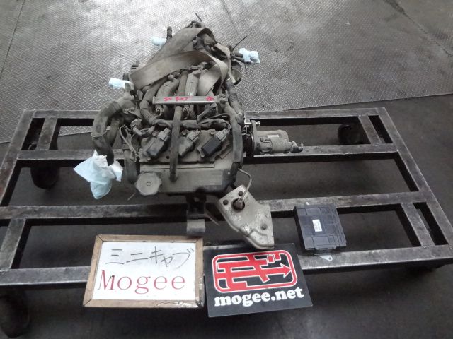 ミニキャブ触媒 キャタライザー 三菱 触媒交換（三菱 ミニキャブ