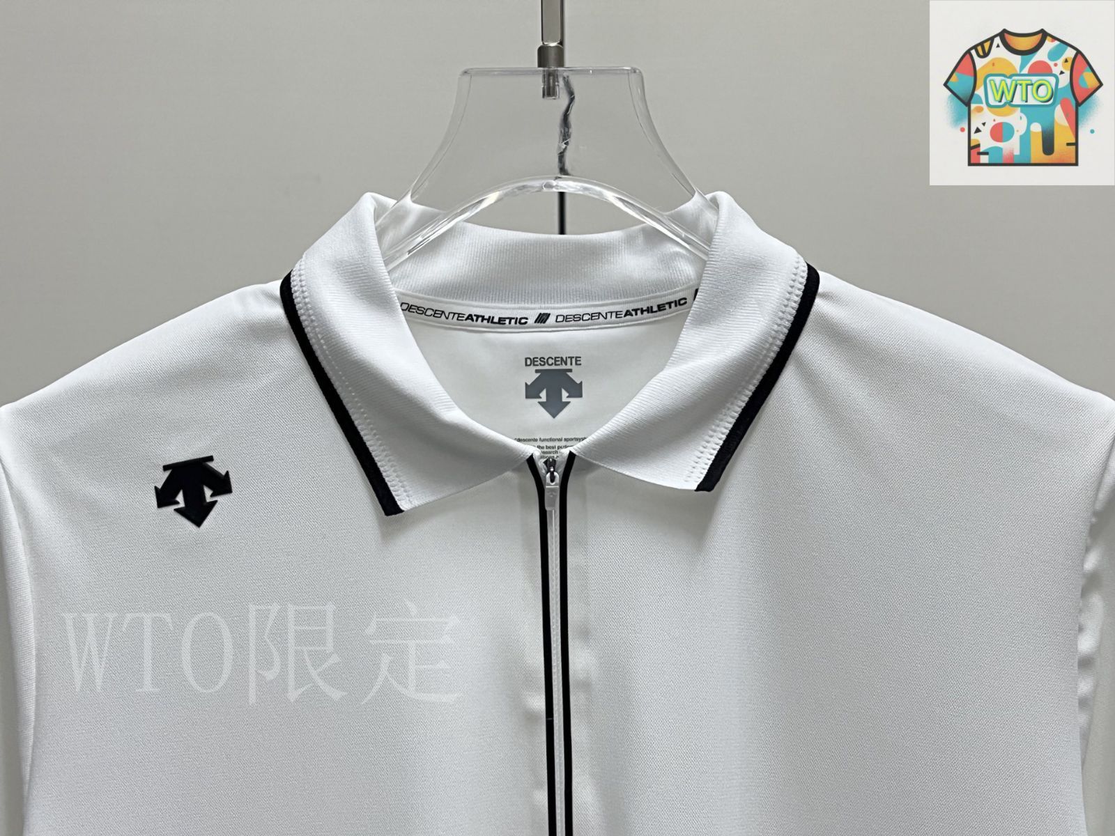 DESCENTE - 超美品！タグ付き！！DESCENTE 長袖ポロシャツ デサント（DESCENTE）長袖ポロシャツ メンズ 白 ワンポイント DX