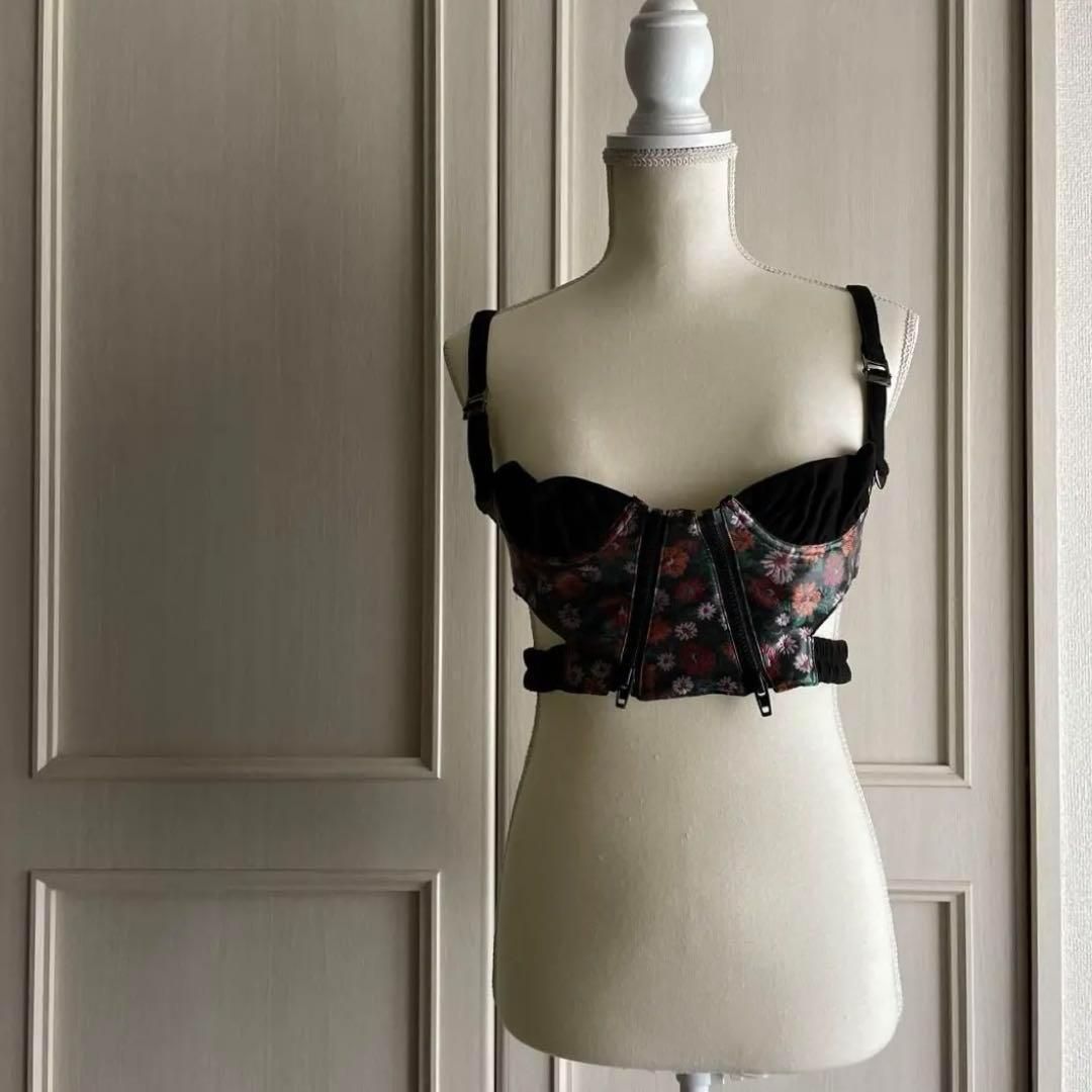 SIIILON シーロン ビスチェ 花柄 フラワー トップス ブラジャー お呼ばれ デート オフィスカジュアル 食事会 お出かけ 上品