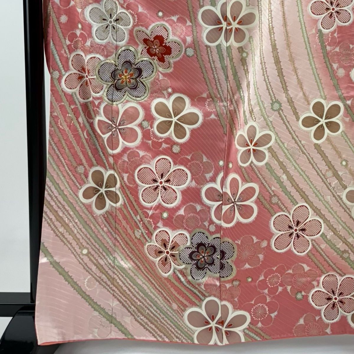 確立された 振袖 身丈165cm 裄丈65cm M 袷 梅 斜縞 金糸 金彩 ピンク 正絹 秀品