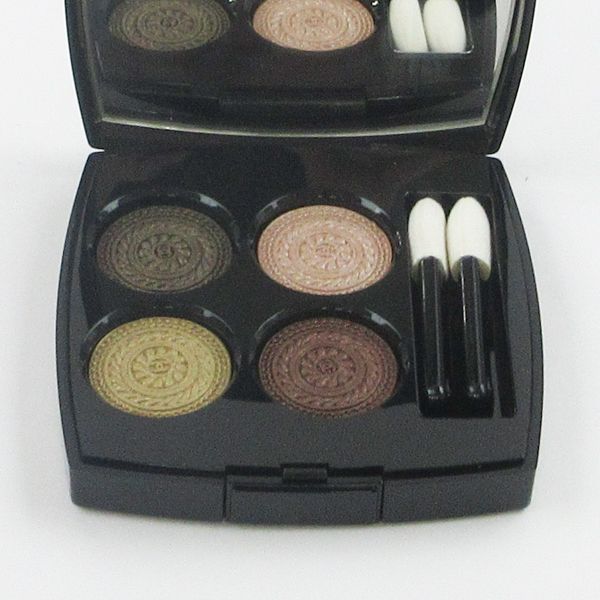 シャネル レ キャトル オンブル #342 ルミエール エ オピュロンス 未