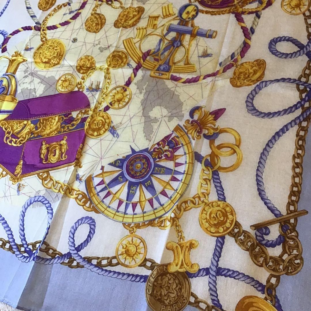 新品！ CELINE マカダム ハンカチ スカーフ 宝箱 セリーヌ - メルカリ