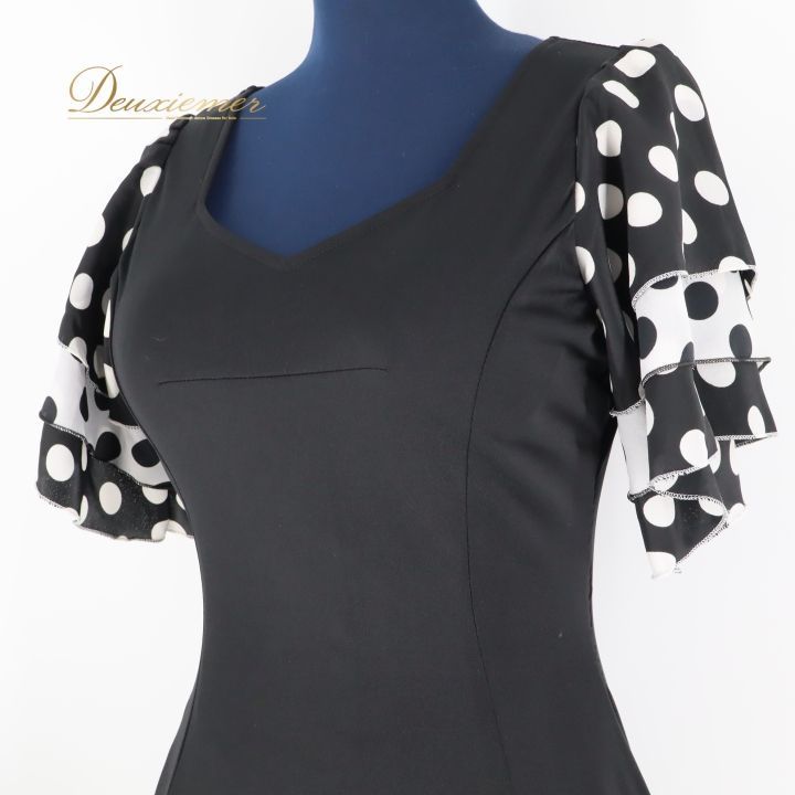 衣装 ワンピース