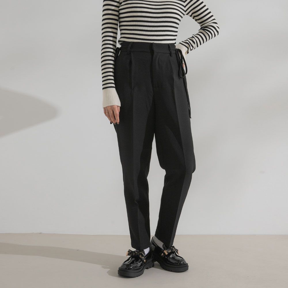 夢展望公式 サイドリボンテーパードパンツ ブラック 他 別ページ有 rectangle パンツ クロップドパンツ クロップド 535136-02
