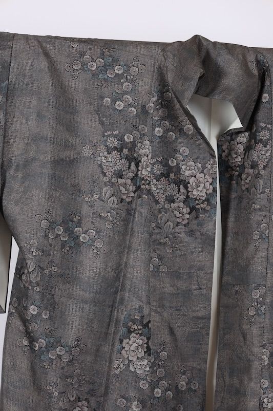 本場大島紬 泥染め 藍染め 茶 九マルキ 花 T587 - メルカリ