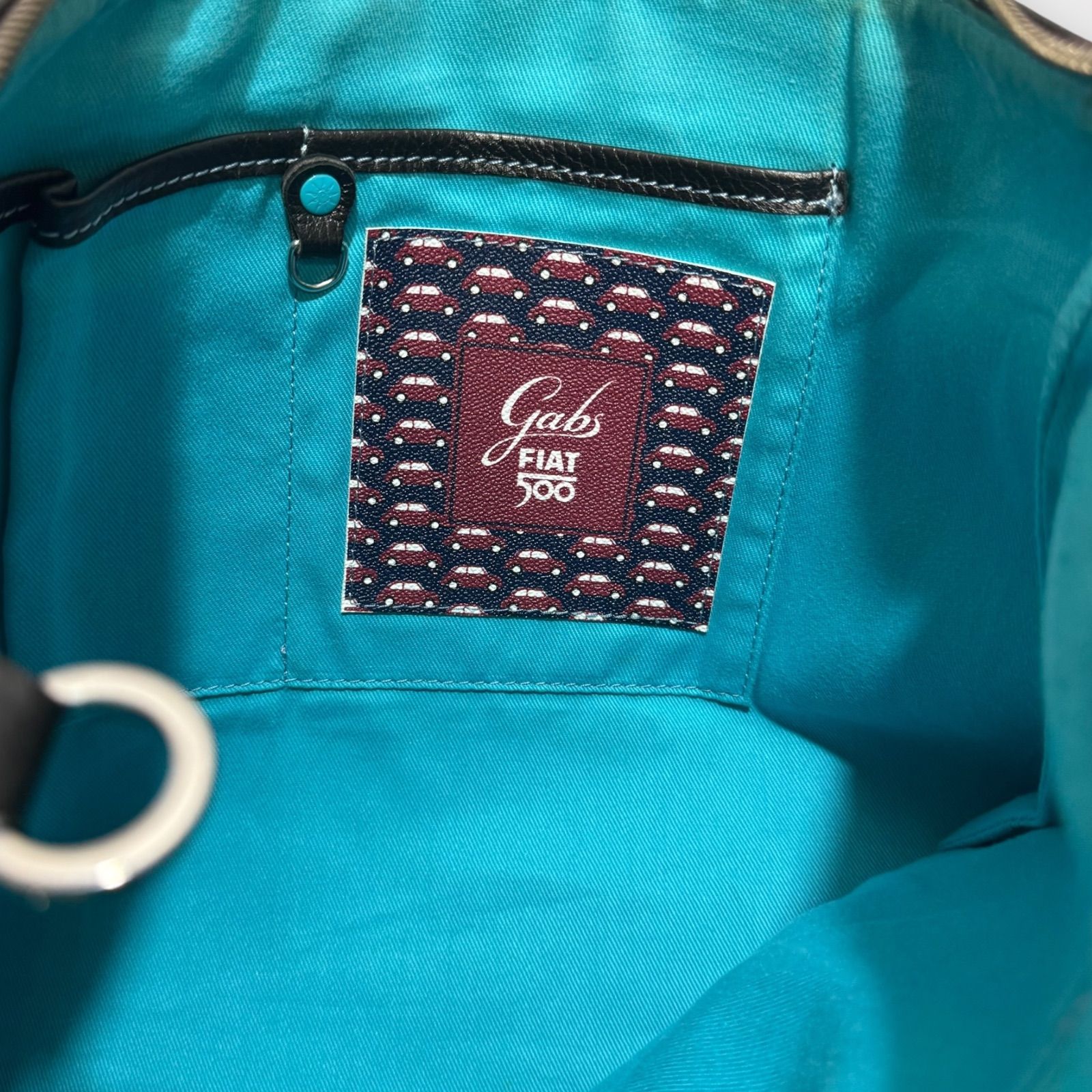 未使用　ガブス　GABS FIAT500 コラボ　3WAYバッグ　変形バッグ 希少美品】GABS ガブス FIAT500 コラボトートバッグ ショルダー