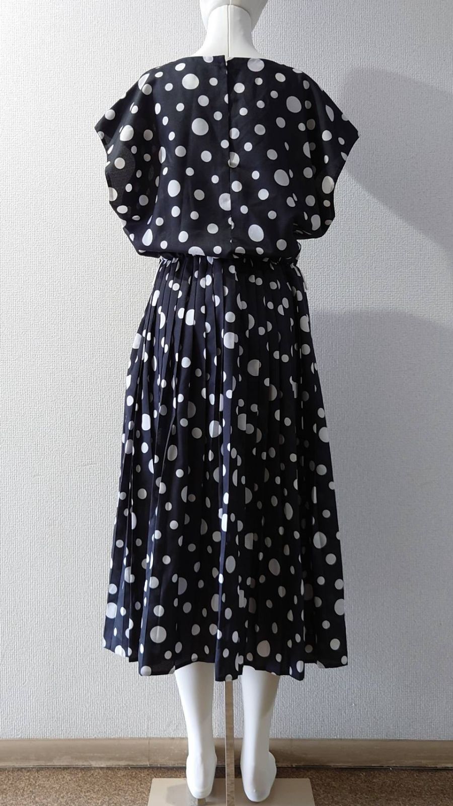 Dress サイズm82