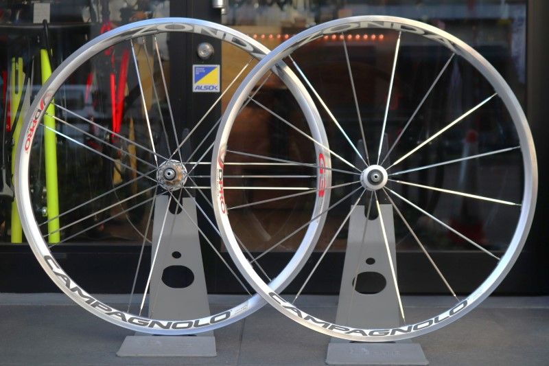 カンパニョーロ CAMPAGNOLO ゾンダ ZONDA シルバー アルミ ホイール カンパニョーロ CAMPAGNOLO ゾンダ ZONDA シルバー アルミ ホイール