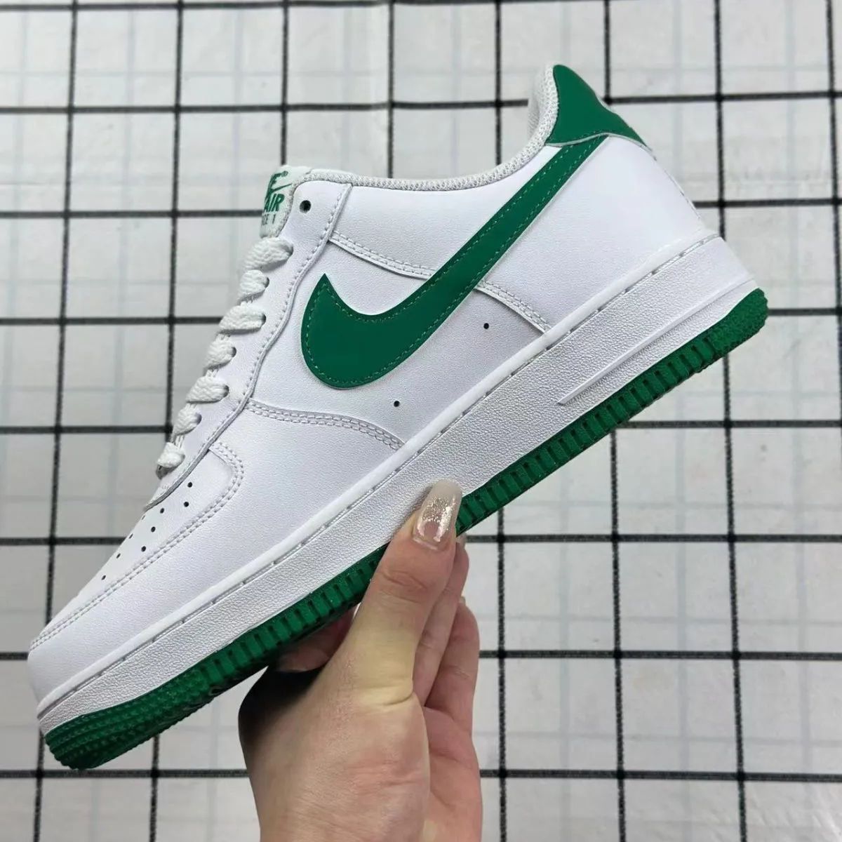 Nike Air Force 1Low 白緑色 23cm 23.5cm 24cm 24.5cm 25cm 25.5cm 26cm 26.5cm 27cm 27.5cm 28cm