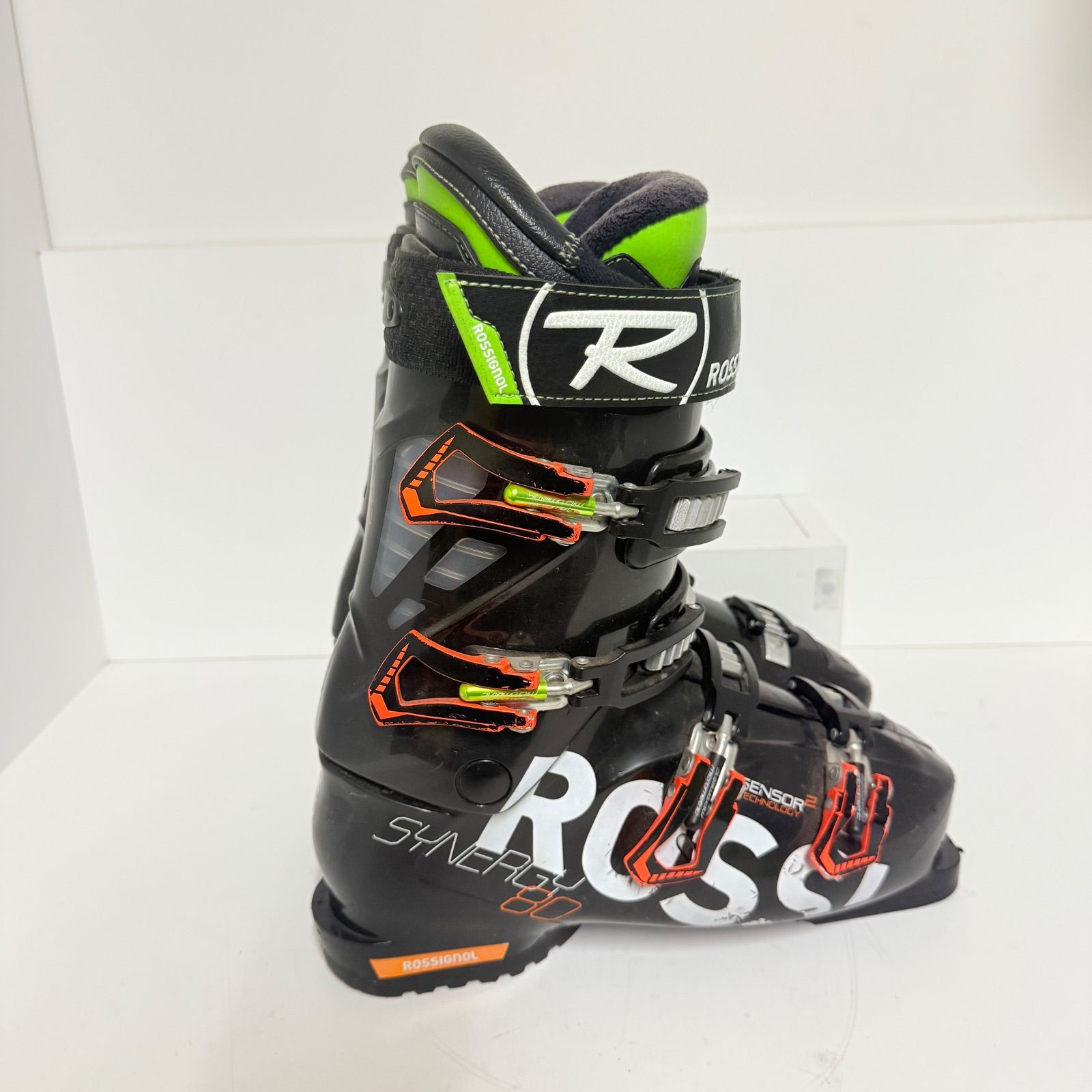 ロシニョール　80 Synergy Sensor 26.5 スキーブーツ ROSSIGNOL ロシニョール SYNERGY SENSOR 80 スキーブーツ 26.5cm