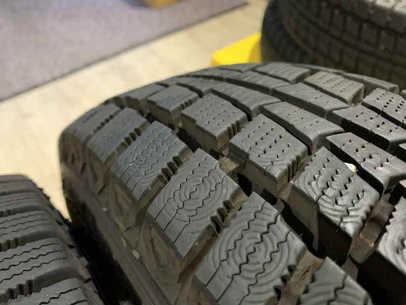 2205017】Hankook(ハンコック) WINTER RW06 13インチ 165R13 2019年 7.5mm タウンエース ライトエース  ADバン プロボックス サクシード 等 - メルカリ