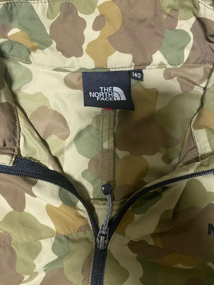THE NORTH FACE ザノースフェイス JP カモフラージュ キッズ バウンサー