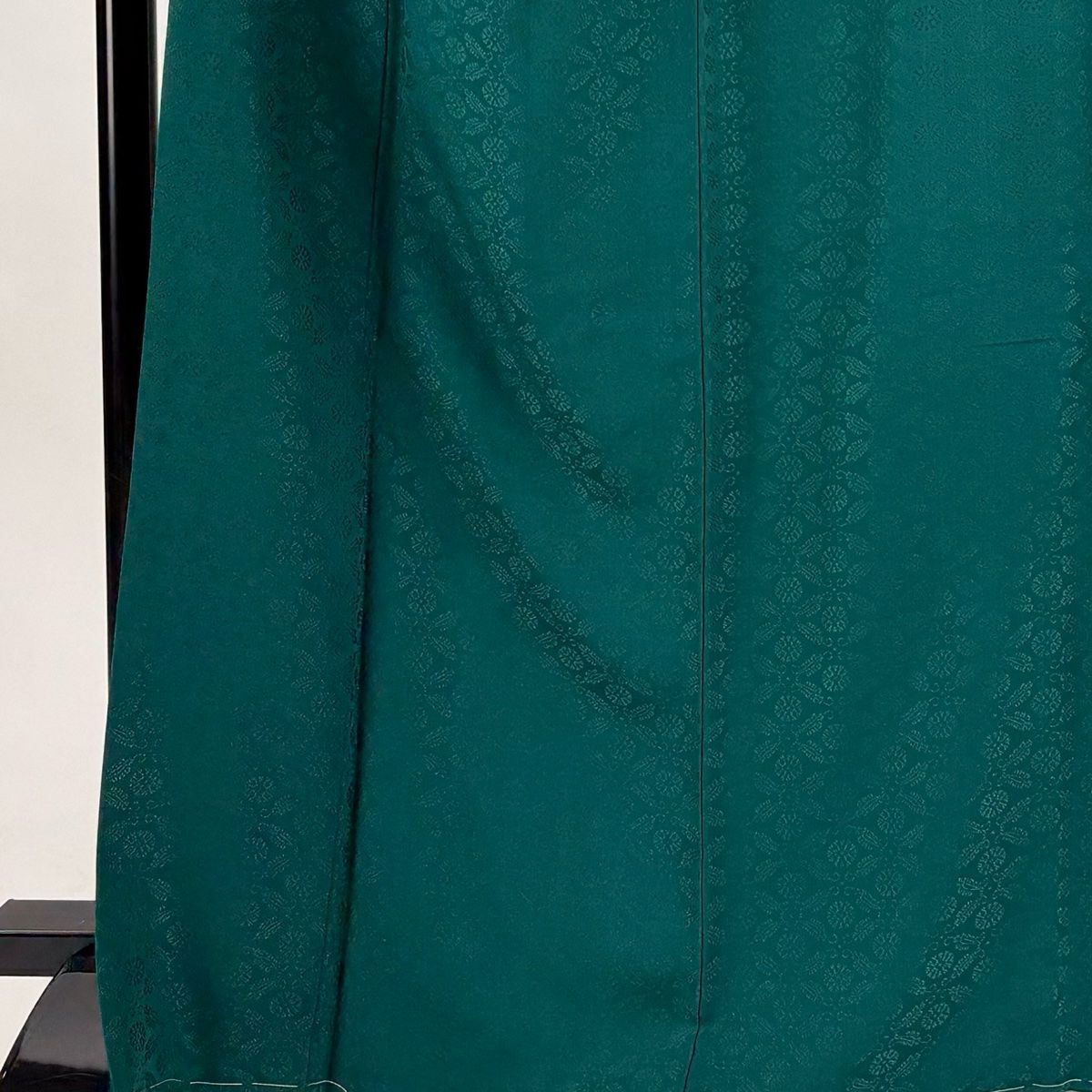 色無地 身丈166cm 裄丈67cm M 袷 地紋 緑 正絹 秀品