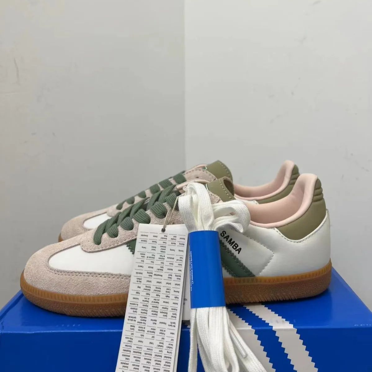 新品未使用 アディダス adidas Samba OG スニーカー