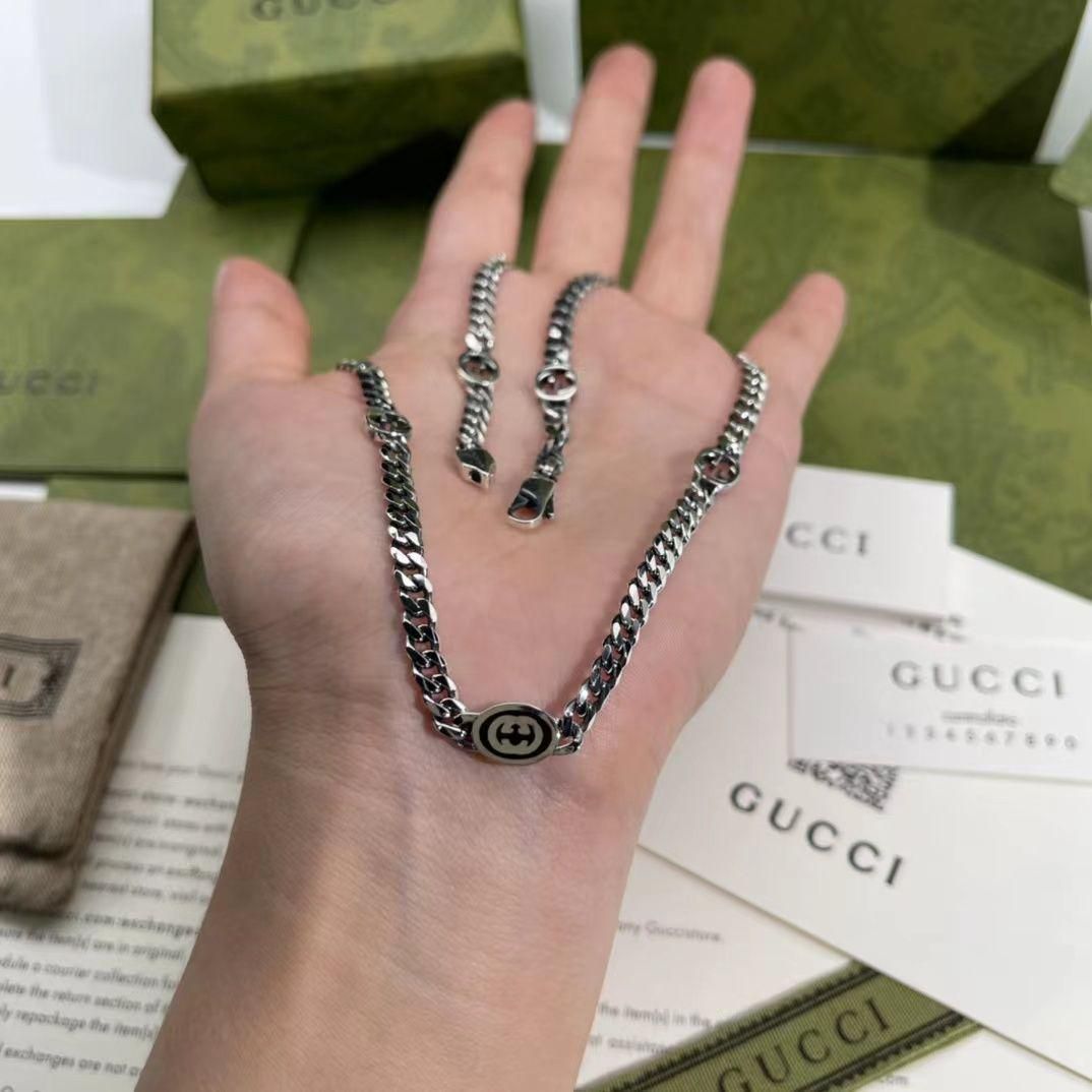 GUCCI インターロッキングG チェーンブ ネックレス