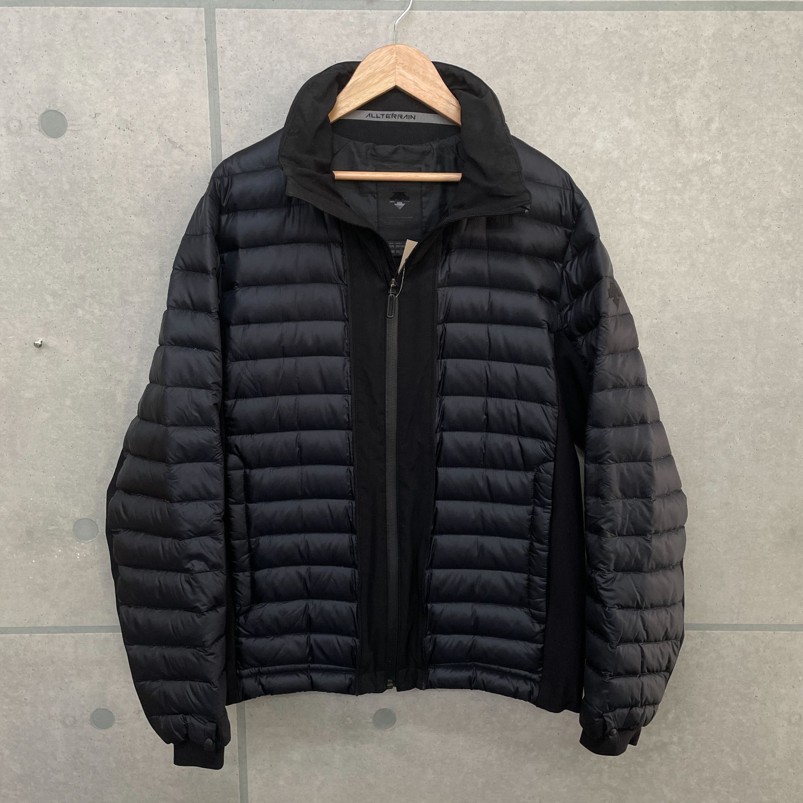 デサントオルテライン DESCENTE ALLTERRAIN ダウンジャケット アウター 