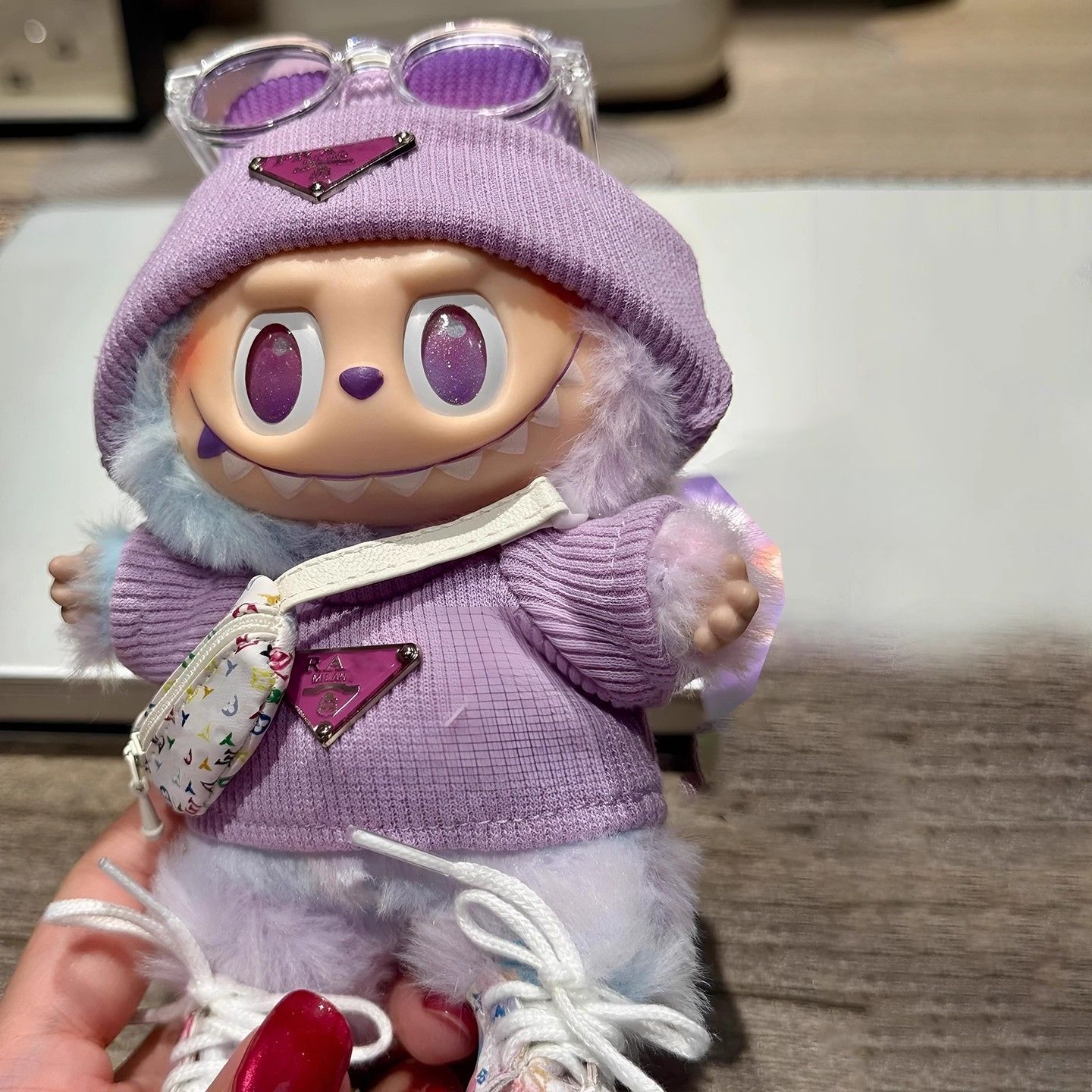 カジュアルファッションぬいぐるみラブブ