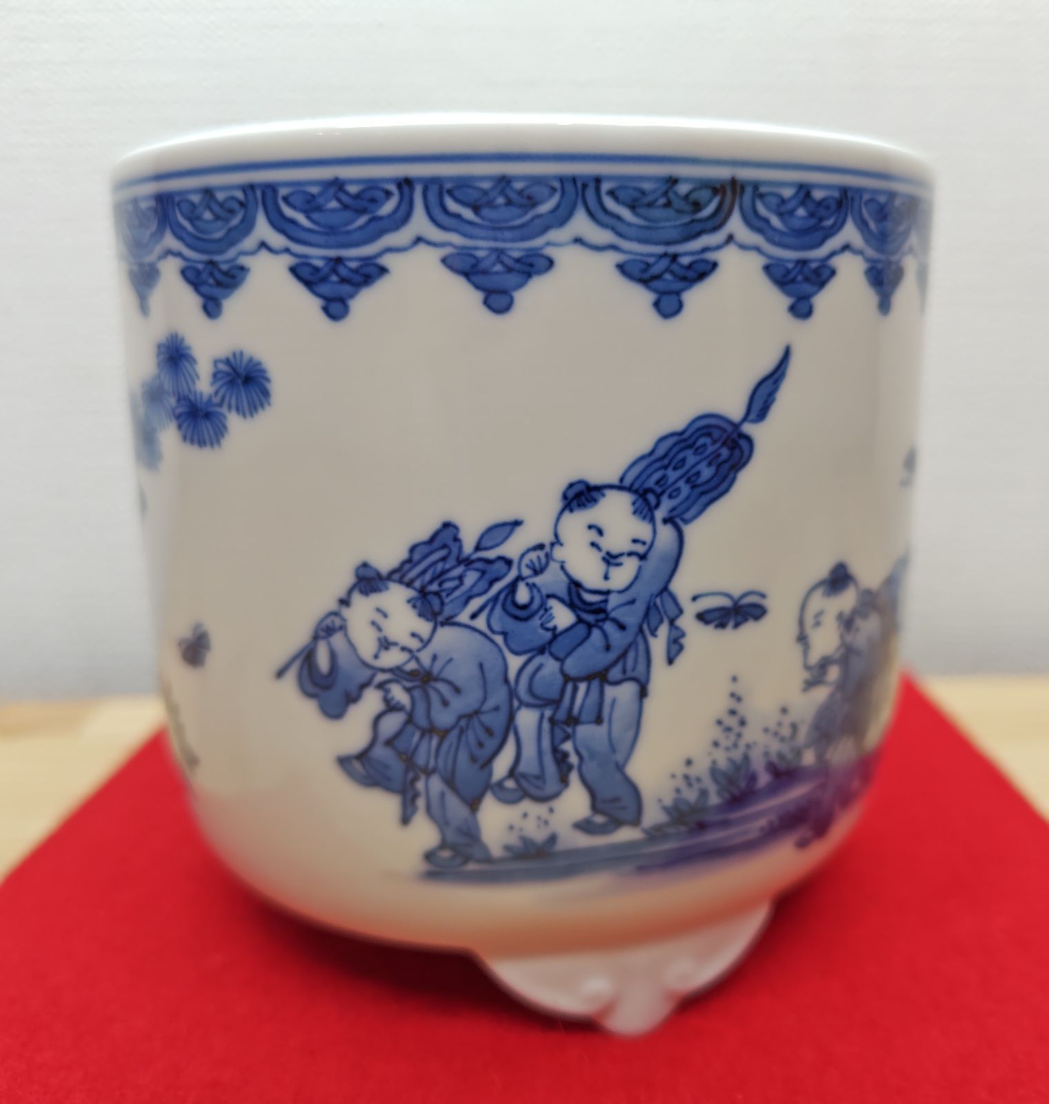 送料込【逢絢亭・新品】茶道具 花入 瀬戸焼 掛分 耳付 味舌隆司 紙箱入り 逢絢亭・新品】茶道具 火入 平戸焼 白磁 染付 唐子絵 横石嘉助