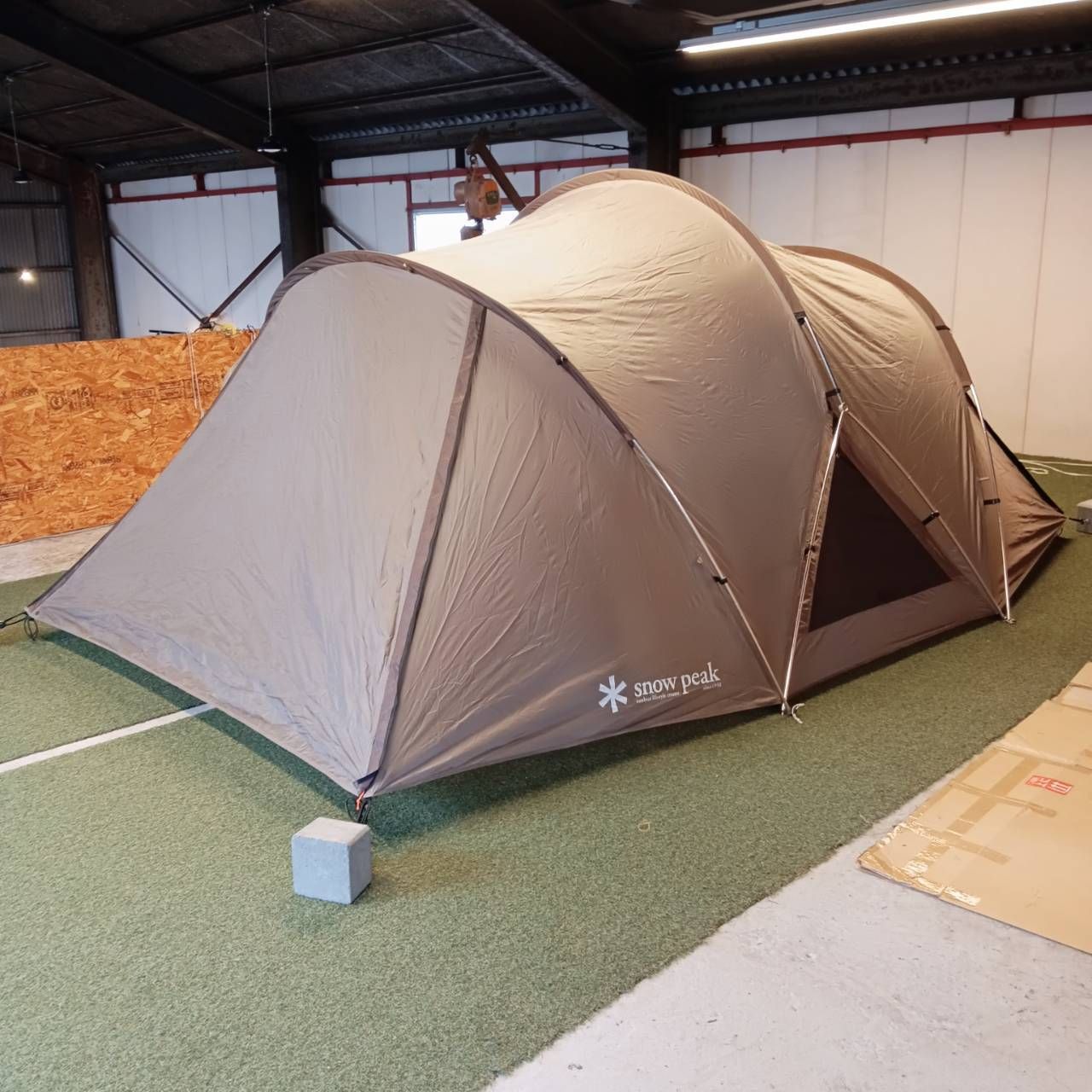 【未使用品】ランドネストドームM・タープセット 美品】スノーピークランドネストドームMテントタープセットマット