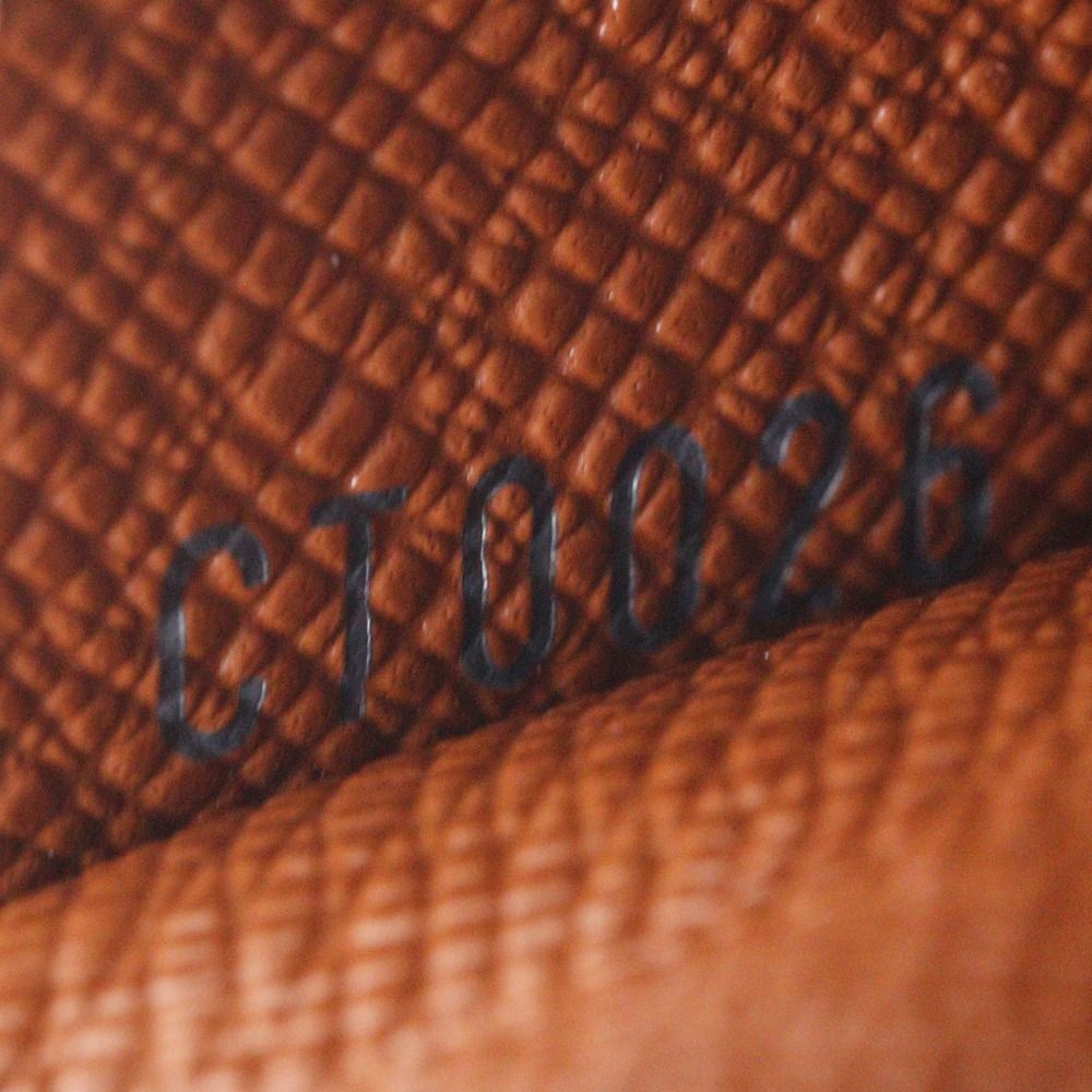 VUITTON ルイ