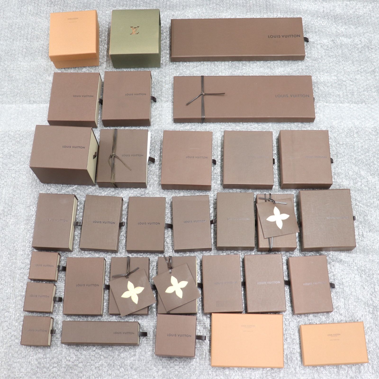 ルイヴィトン 箱＆紙袋 色々 ルイヴィトン 箱 ショップ袋 まとめ