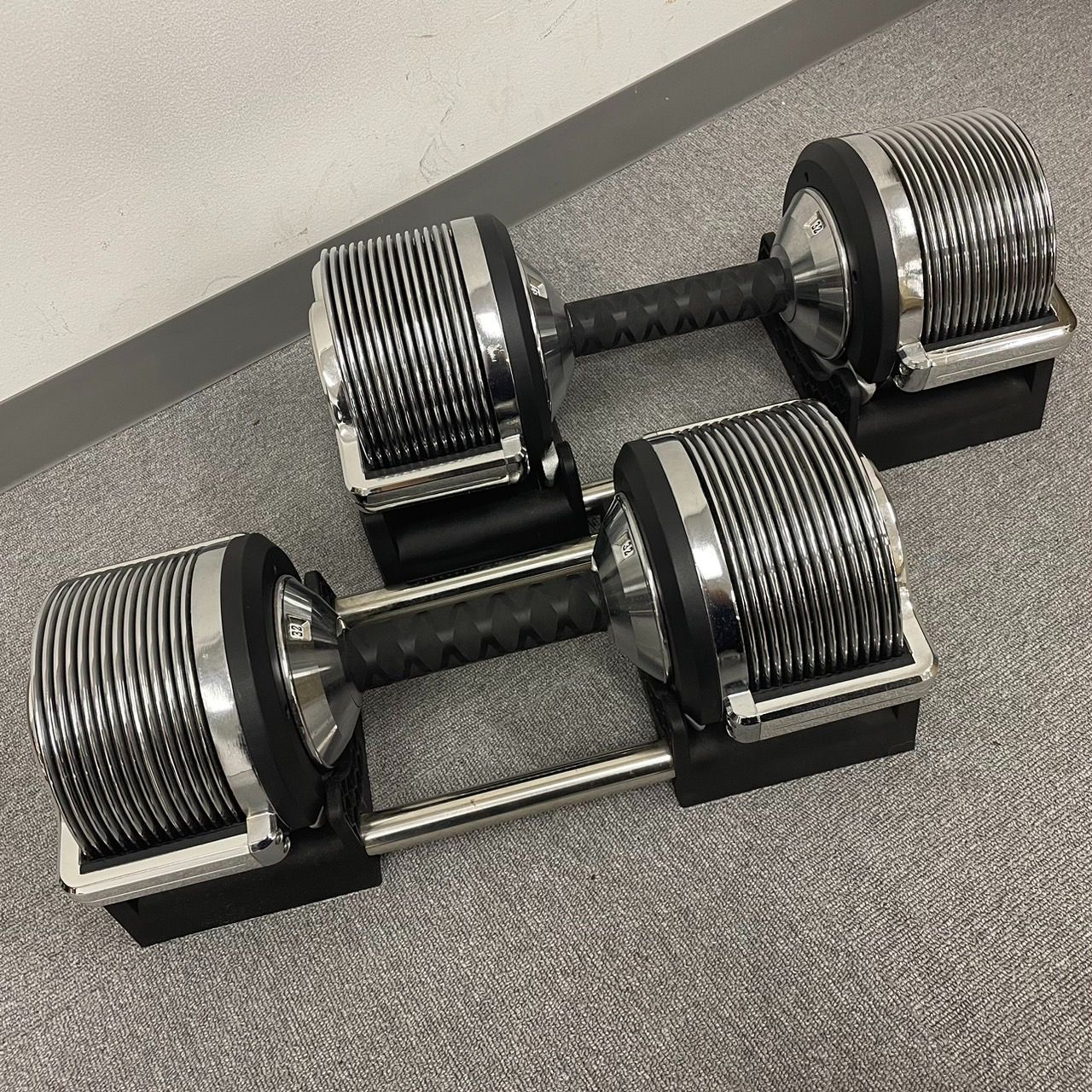 ①Lysin ライシン 可変式ダンベル 3〜32kg ①Lysin ライシン 可変式ダンベル 3〜32kg