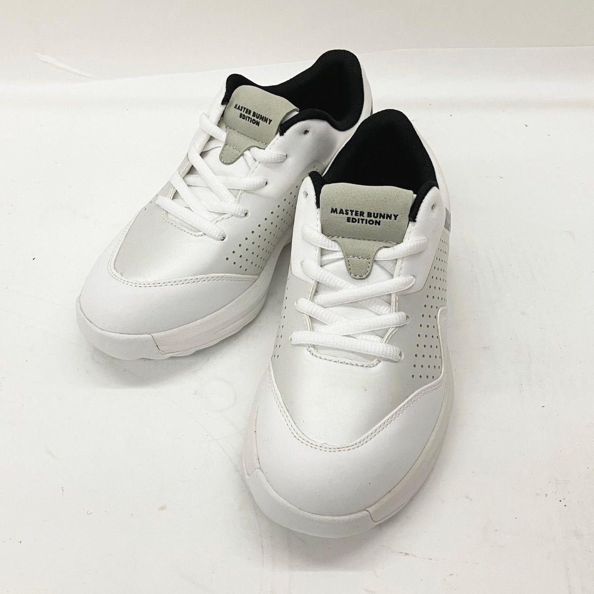 MASTER BUNNY EDITION ゴルフスニーカー ホワイト/ベージュ MASTER BUNNY EDITION スニーカー 人気ブランドMASTER BUNNY EDITION